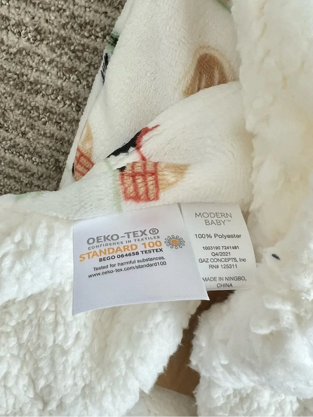 NWT Modern Baby Farm Baby Blanket